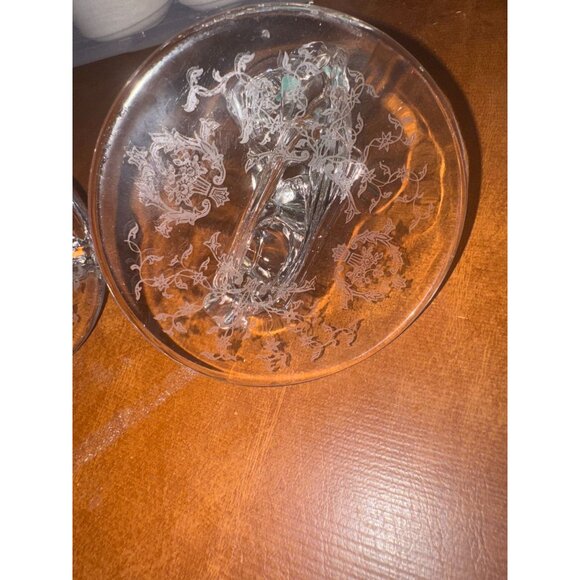 Clear Glass Candle Holders With Etched Design - Picture 7 of 10